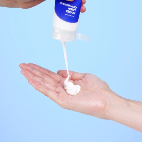 Isntree Hyaluronic Acid Moist Cream - Nawilżający Krem z Kwasem Hialuronowym, 100ml 1