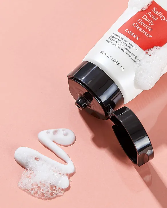 COSRX Salicylic Acid Daily Gentle Cleanser - Pianka Myjąca do Twarzy z Kwasem Salicylowym, 150ml 2
