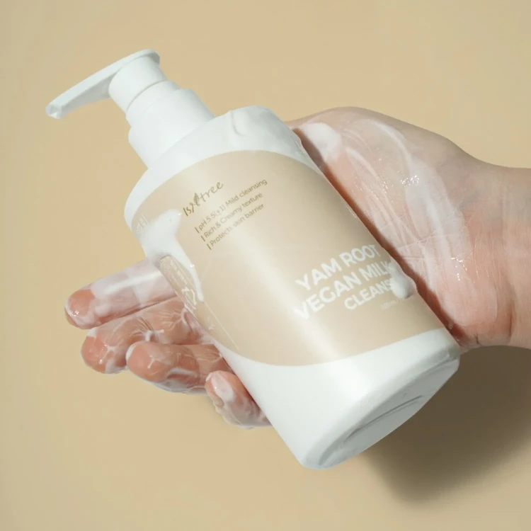 Isntree Yam Root Vegan Milk Cleanser - Łagodzące Mleczko do Oczyszczania Twarzy, 220ml  stosowanie 2